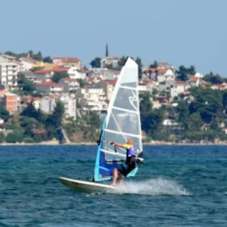 Borzic - One Bedroom With Terarce And Sea View * Omiš